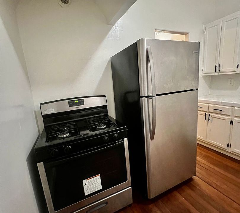 Historic, Spacious Studio With Lots Of Natural Light Home To Paramount Studios Starlets In The