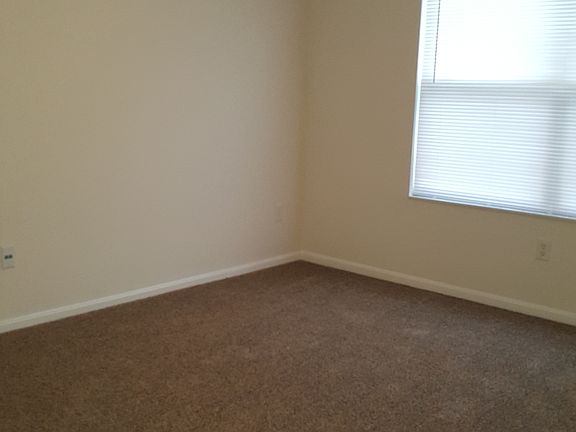 5th image of 3585 Shadetree Dr