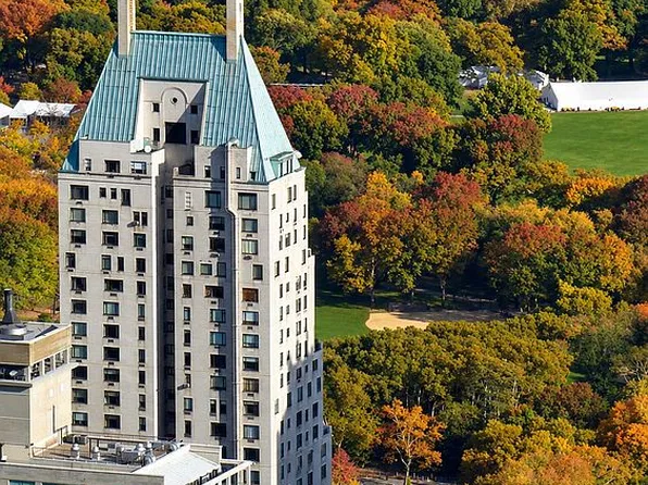 150 Central Park S #2204, New York, NY 10019