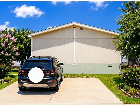 2nd image of 7151 Woodlake Pkwy Lot 27