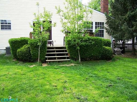 2nd image of 5594 Whispering Oak Blvd