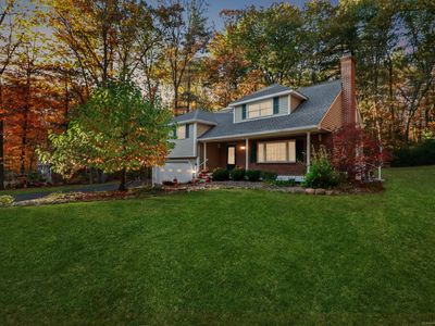 28 Wheeler Road, Simsbury, CT, 06070