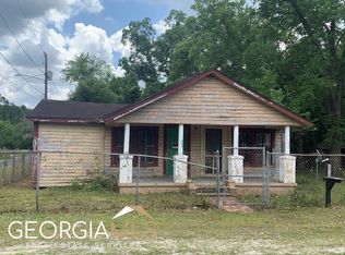 398 N Hickory St, Jesup, GA 31546