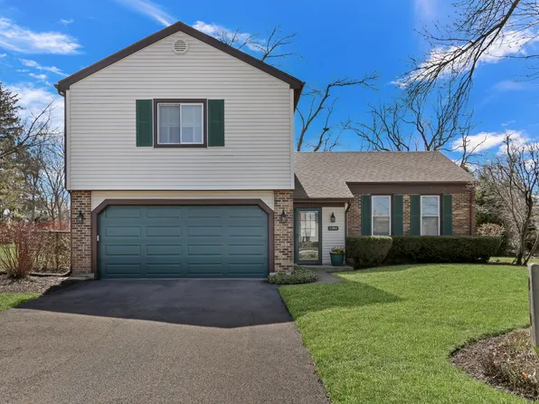 1346 Deer Run, Gurnee, IL 60031