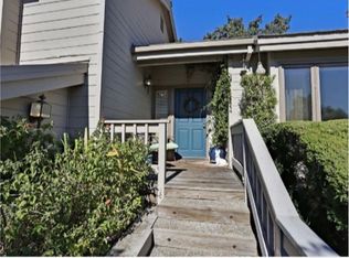 104 White Oaks Ln, Carmel Valley, CA 93924