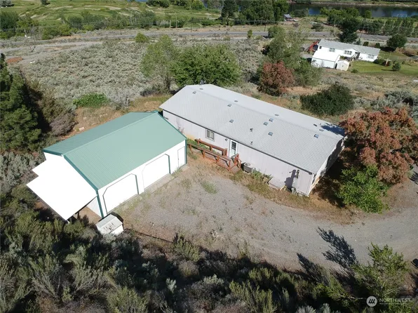 296 B & O Road N, Okanogan, WA 98840