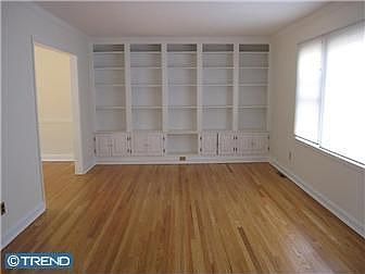 2nd image of 2138 Lori Dr
