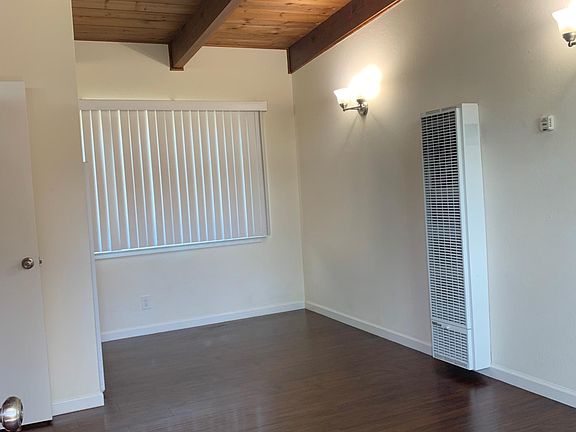 3rd image of 221 N Ellsworth Ave #9