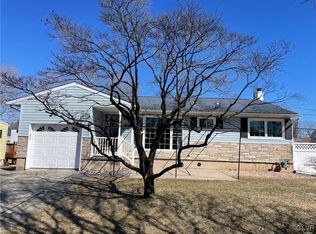 2184 Allwood Dr, Bethlehem, PA 18018