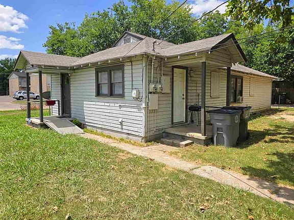 5th image of 1501 NW Kingsbury Ave