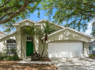 402 Sonoma Dr, Valrico, FL 33594