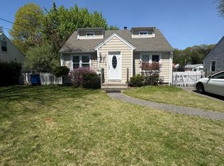 66 Emily Rd, New Haven, CT 06513