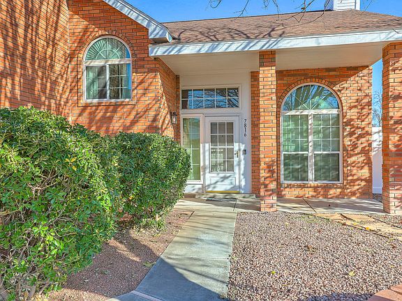 3rd image of 7816 Primrose Dr NW