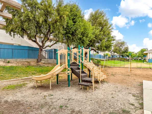 Vista Springs Apartments