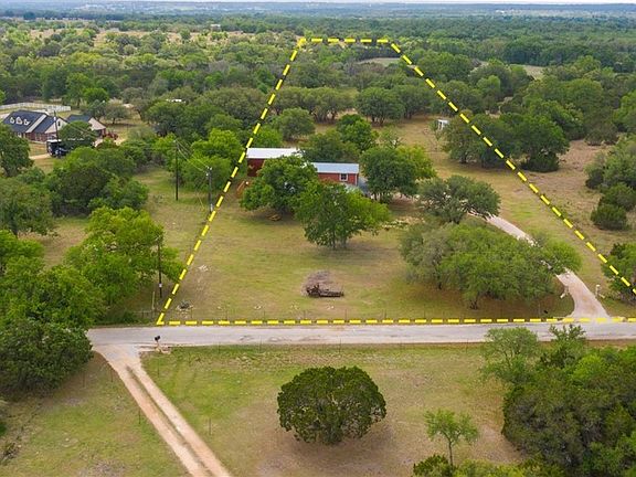 3rd image of 417 County Road 323a