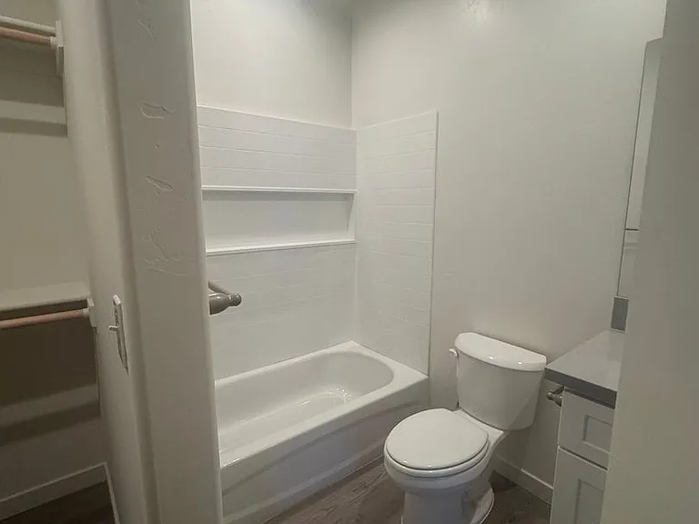 9806 Krista Vineyard Way — Photo 20