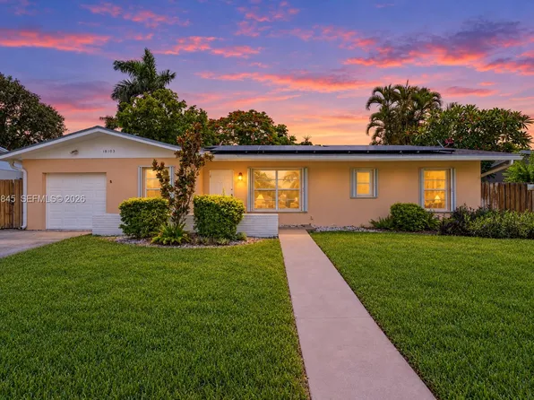 18103 SW 93rd Ave, Palmetto Bay, FL 33157
