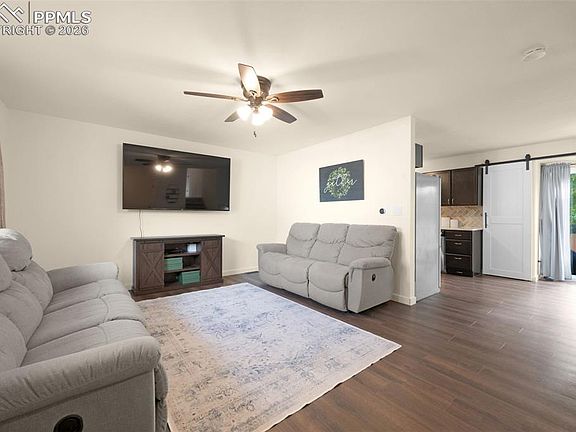 4th image of 4906 Hackamore Dr S