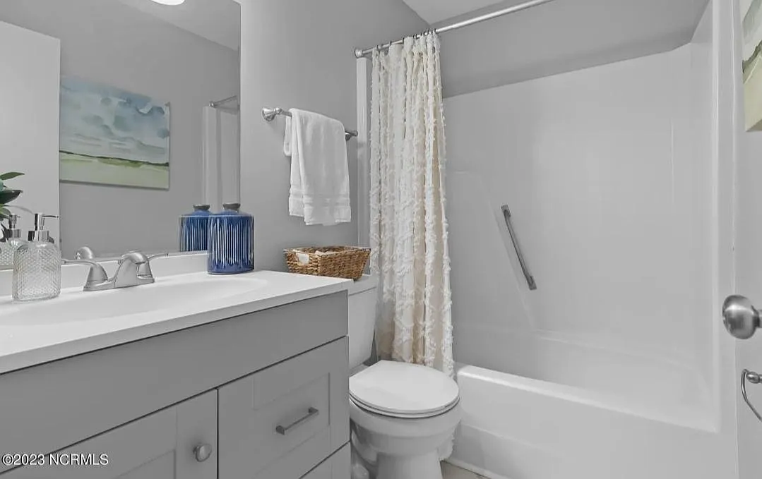 2 bed, 780 sqft, $1,100 — Photo 3