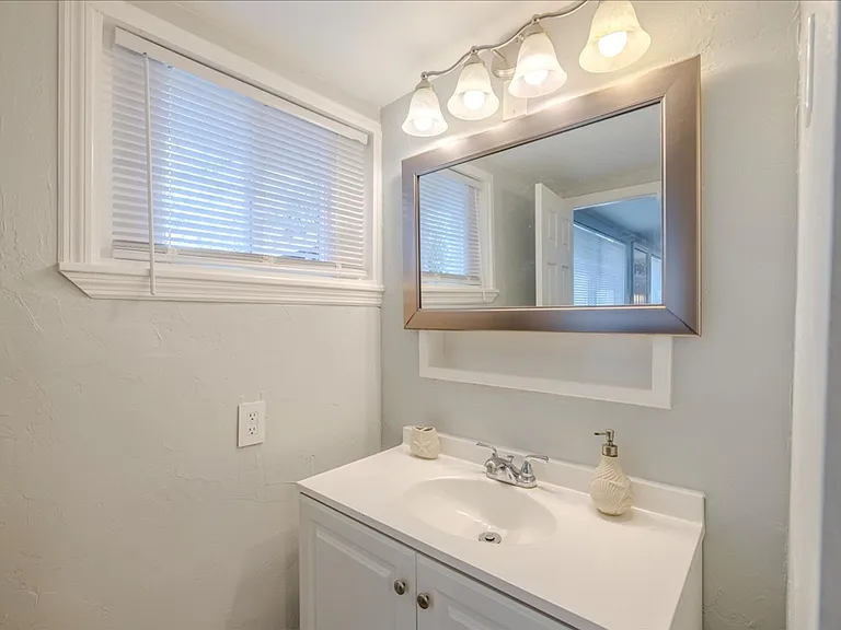 27311 J C Ln — Photo 14