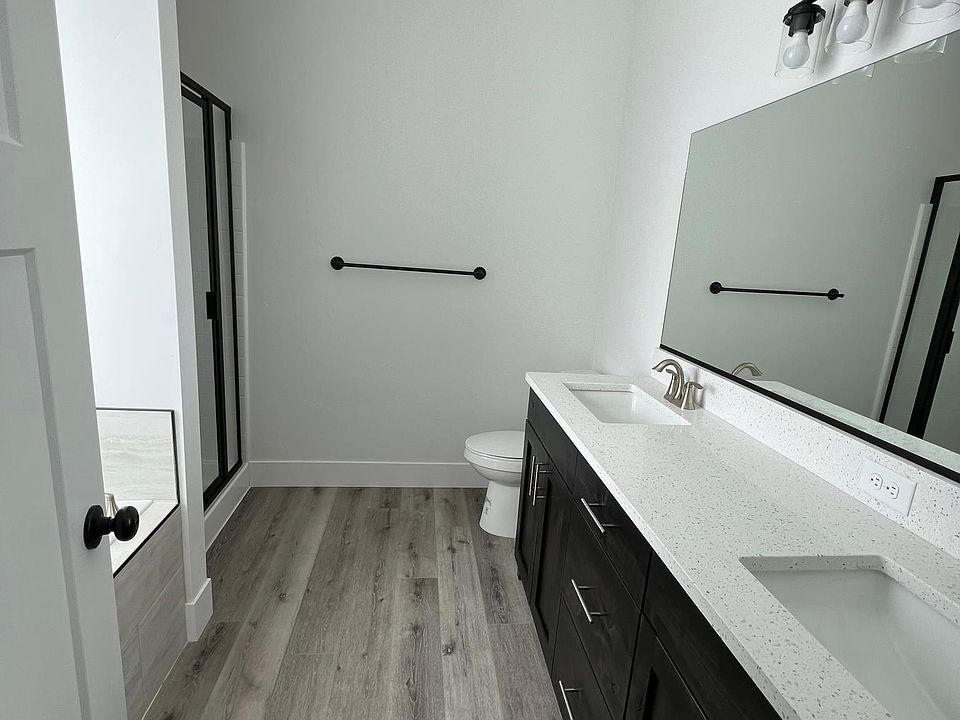 1st image of 210 Heaton Ln