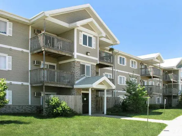 310 SE Gateway Dr, Grimes, IA 50111