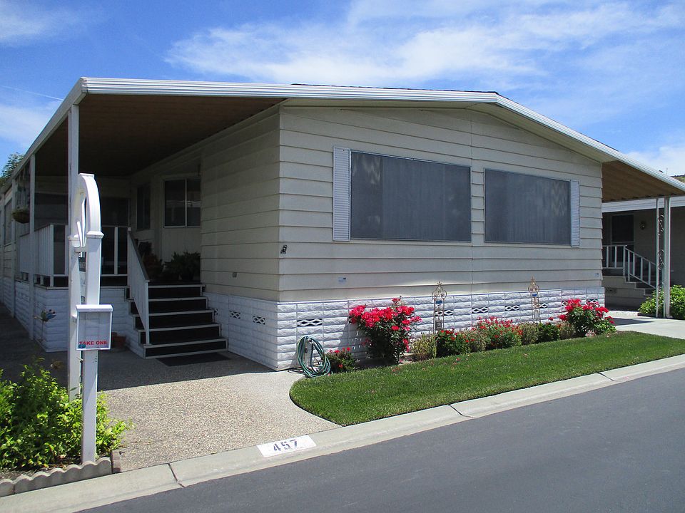 2nd image of 457 Mill Pond Dr