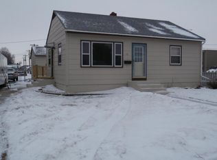 48 15th St SE, Huron, SD 57350