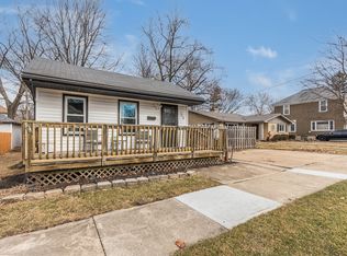 314 E 12th St, Lockport, IL 60441