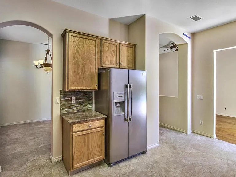 4823 E Williams Dr — Photo 12
