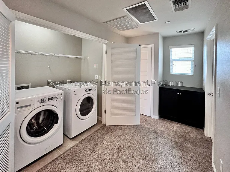 1502 N Reunion Way — Photo 6