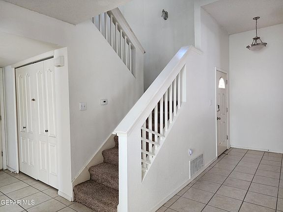 3rd image of 4088 Tierra Bronce Dr