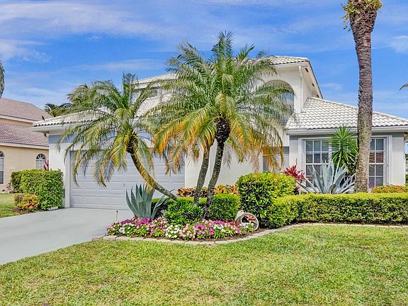 4th image of 6095 Newport Village Way