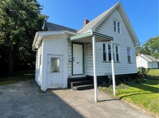 73 Bernard St, Rochester, NY 14621