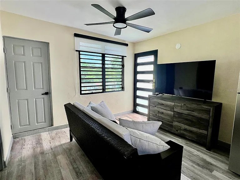 84 Saint Urb Sierra Bayamon 98 1 #7 — Photo 3