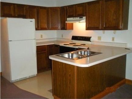 2nd image of 380 Church St APT 2