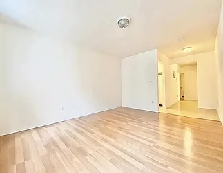 530 West 50th Street, #2A