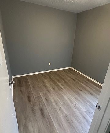 5th image of 309 Briarbrook Dr