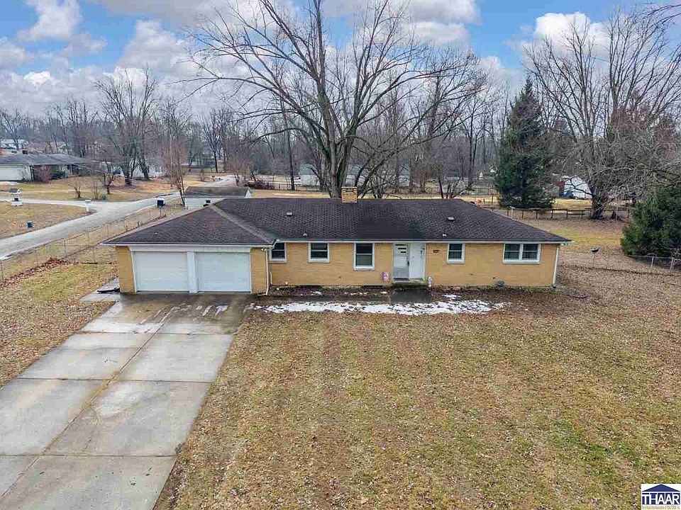 1st image of 3141 E Emerald Ave