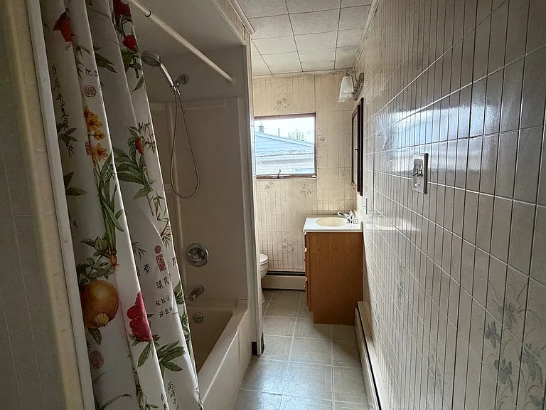 137 S Margaretta St — Photo 10