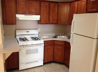 1427 Glover St, Bronx, NY 10462