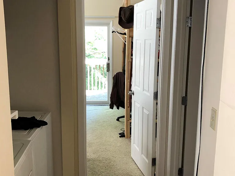 2665 Bellevue Avenue — Photo 10