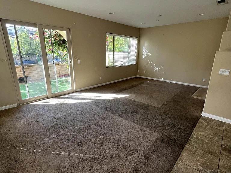 2694 Bellezza Dr — Photo 11