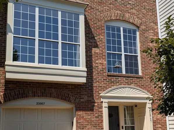 20867 Trinity Sq, Sterling, VA 20165
