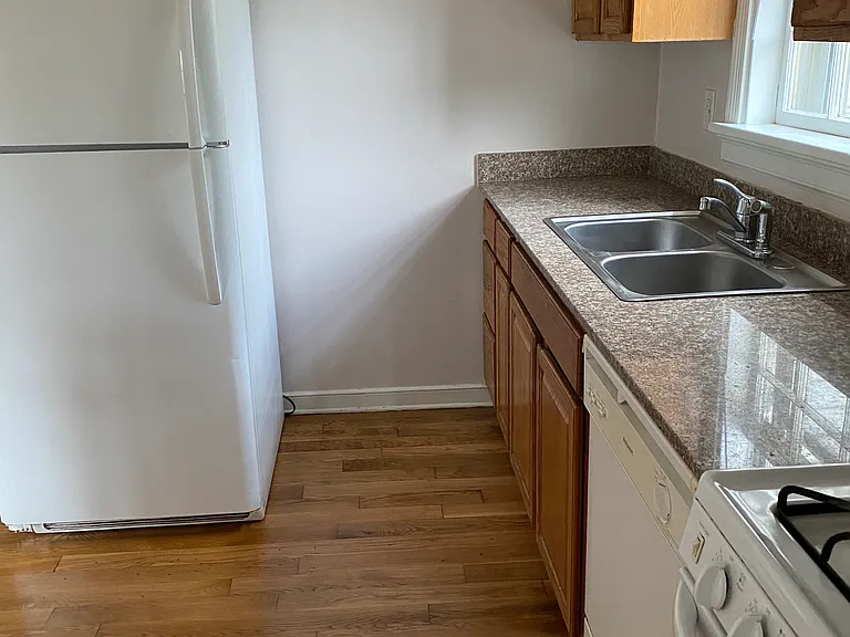 1210 Starling Cir — Photo 6