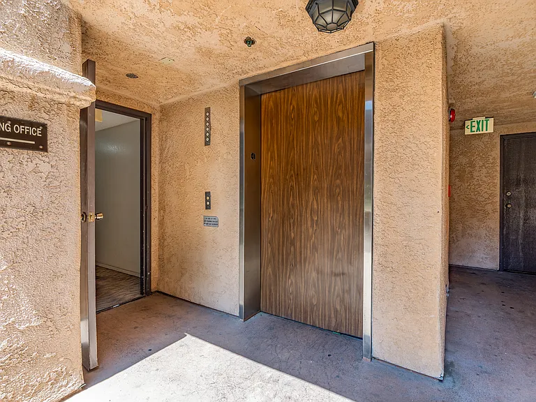 Casa Del Riverside — Photo 38