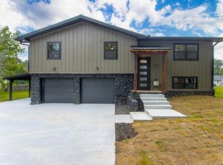 12 Williams Dr, Sheridan, AR 72150
