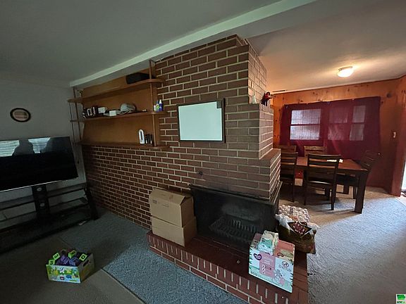 4th image of 10 N Windsor Cir