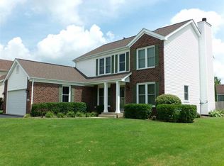 1612 Wildrose Dr, Belvidere, IL 61008