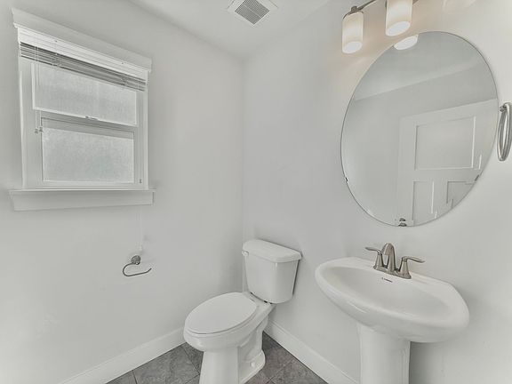 5th image of 3961 W 1850 N